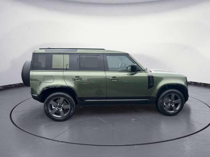 Fahrzeugbild eines Land Rover Defender