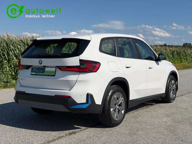 Fahrzeugbild eines BMW iX1
