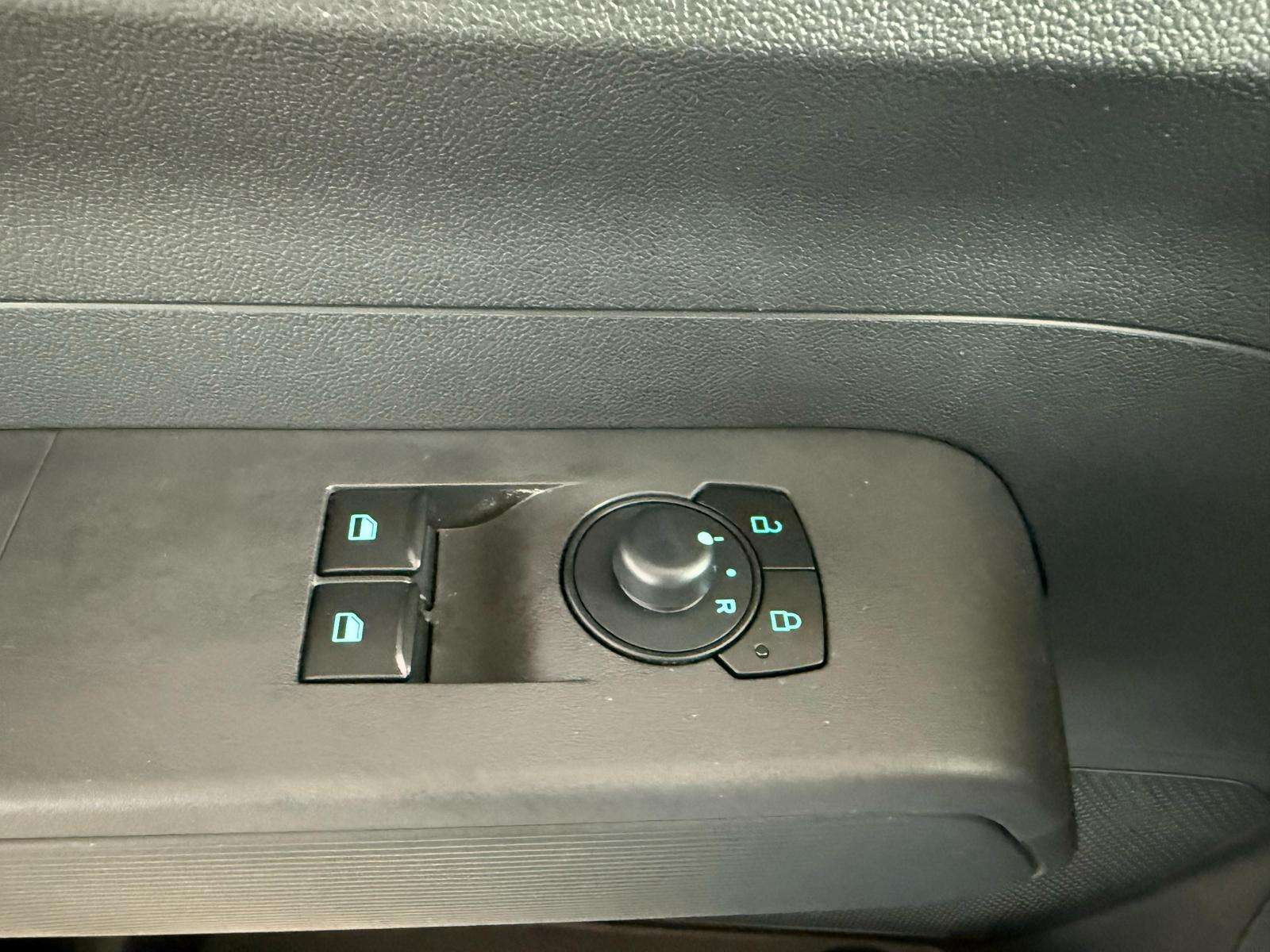 Fahrzeugbild eines Ford Tourneo Courier