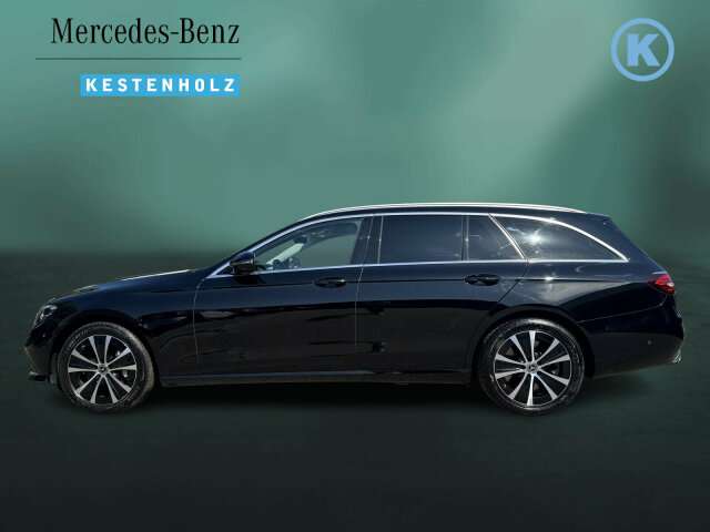 Fahrzeugbild eines Mercedes-Benz E-Klasse