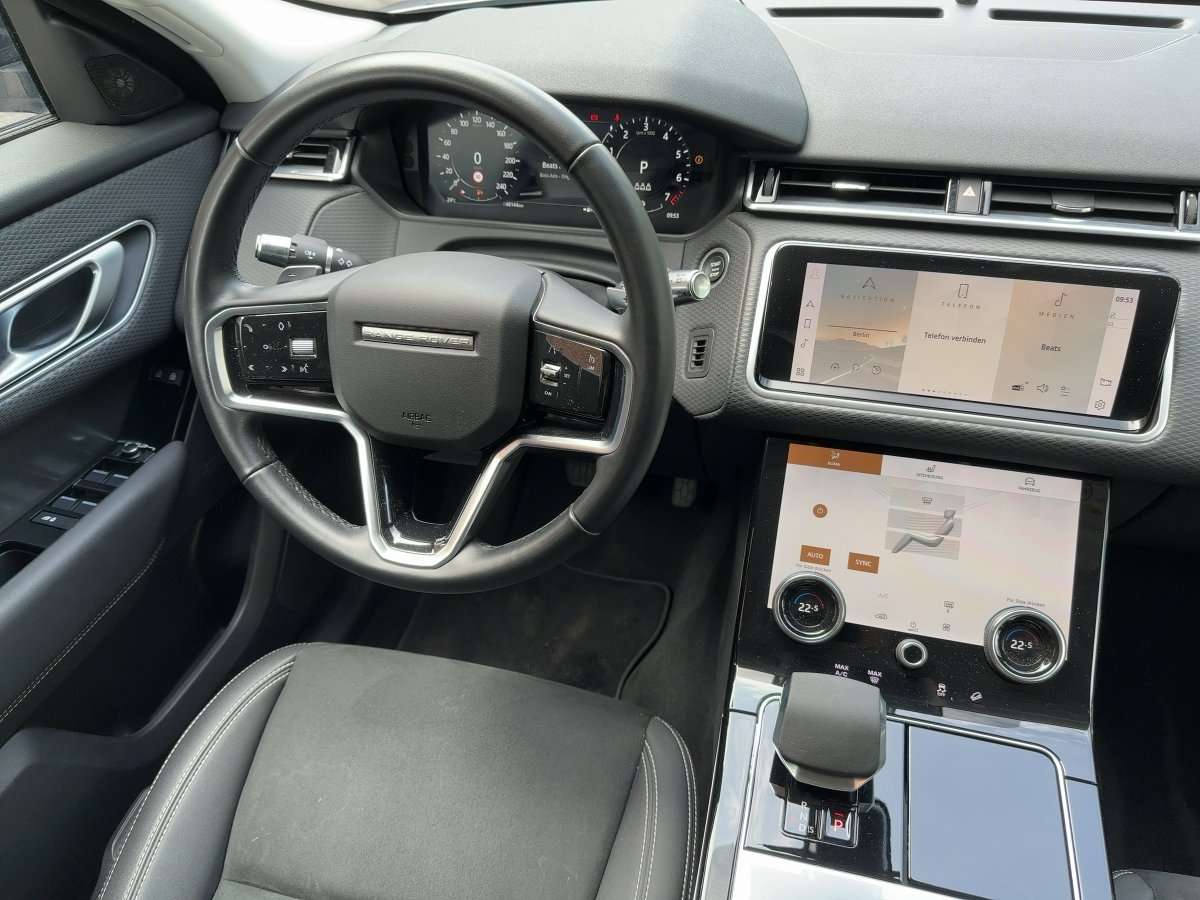 Fahrzeugbild eines Land Rover Range Rover Velar