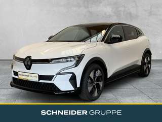 Schräge Frontansicht auf einen Renault Megane E-TECH , freigestellt