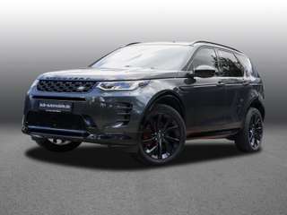 Schräge Frontansicht auf einen Land Rover Discovery Sport , freigestellt