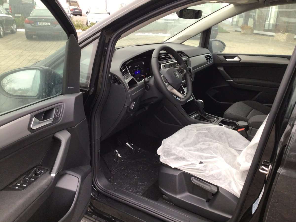 Fahrzeugbild eines Volkswagen Touran