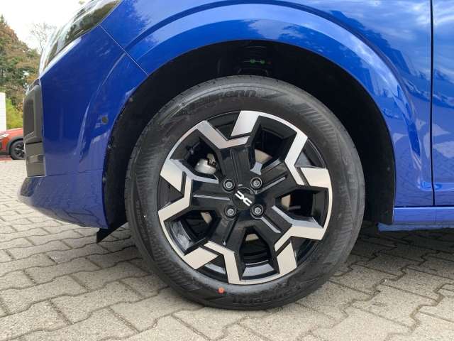 Fahrzeugbild eines Dacia Sandero