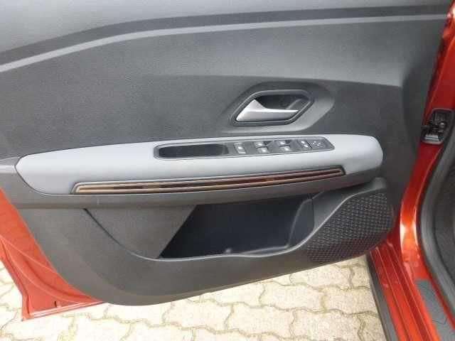 Fahrzeugbild eines Dacia Jogger