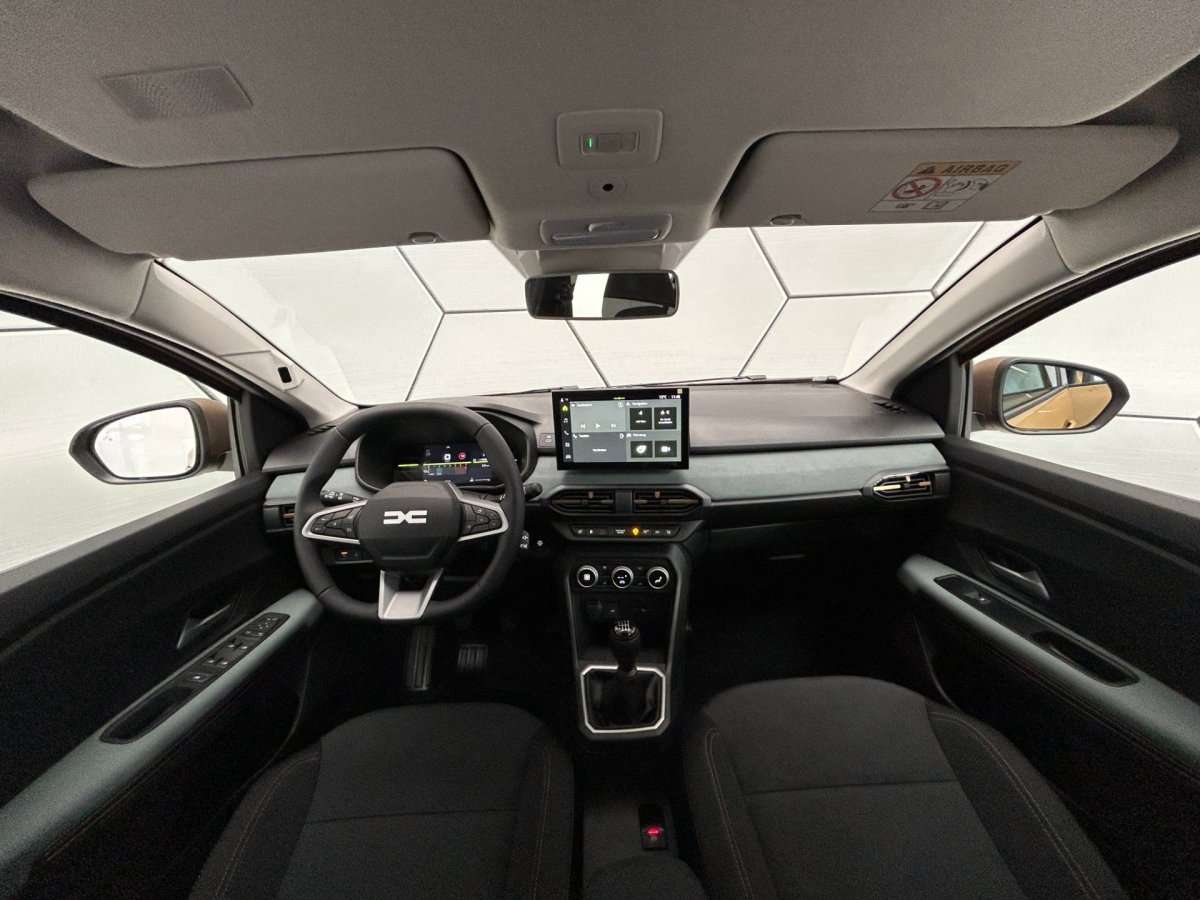 Fahrzeugbild eines Dacia Sandero