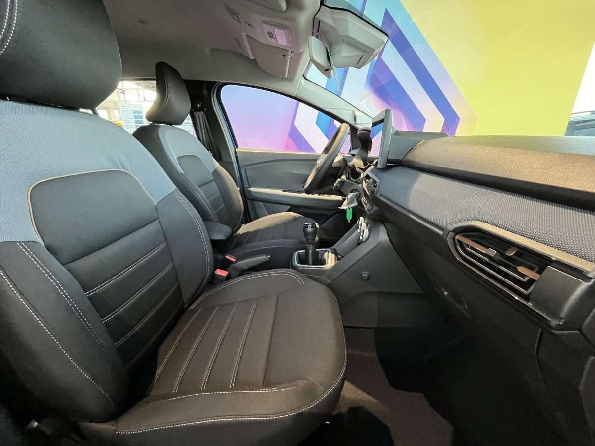 Fahrzeugbild eines Dacia Sandero