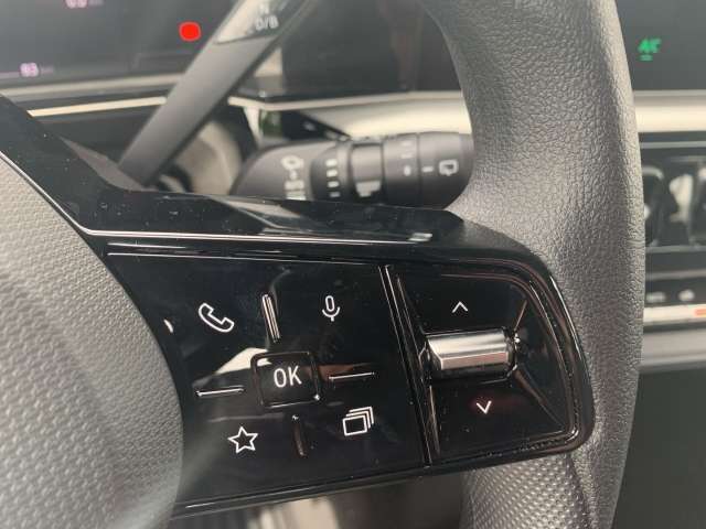 Fahrzeugbild eines Renault 5 E-TECH