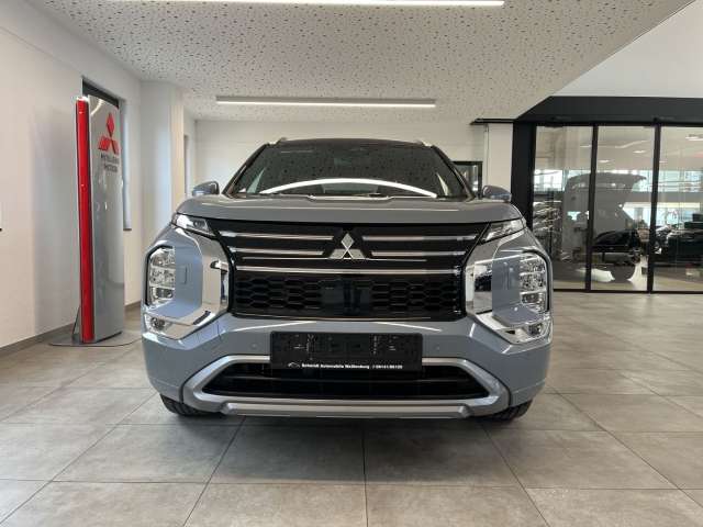 Fahrzeugbild eines Mitsubishi Outlander