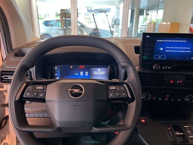 Fahrzeugbild eines Opel Combo Electric