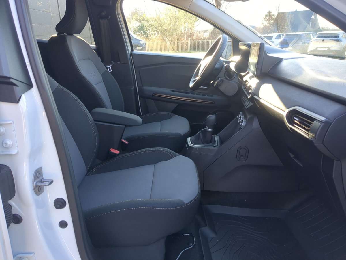 Fahrzeugbild eines Dacia Jogger