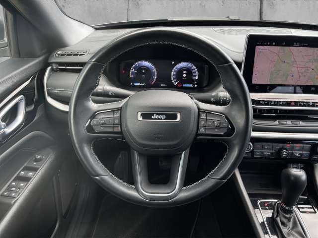 Fahrzeugbild eines Jeep Compass
