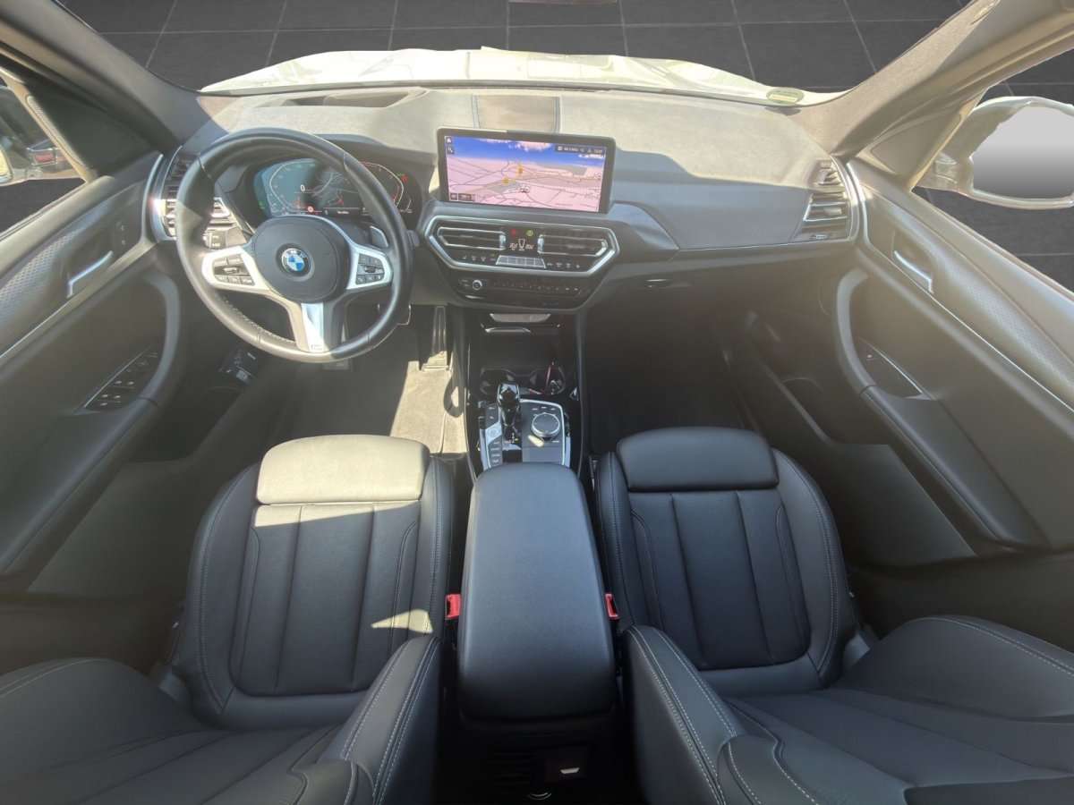 Fahrzeugbild eines BMW X3