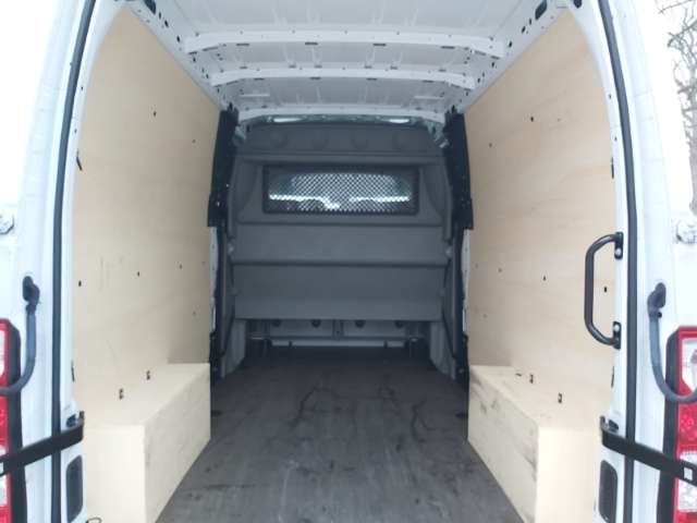 Fahrzeugbild eines Renault Master