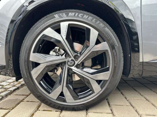 Fahrzeugbild eines Renault Austral