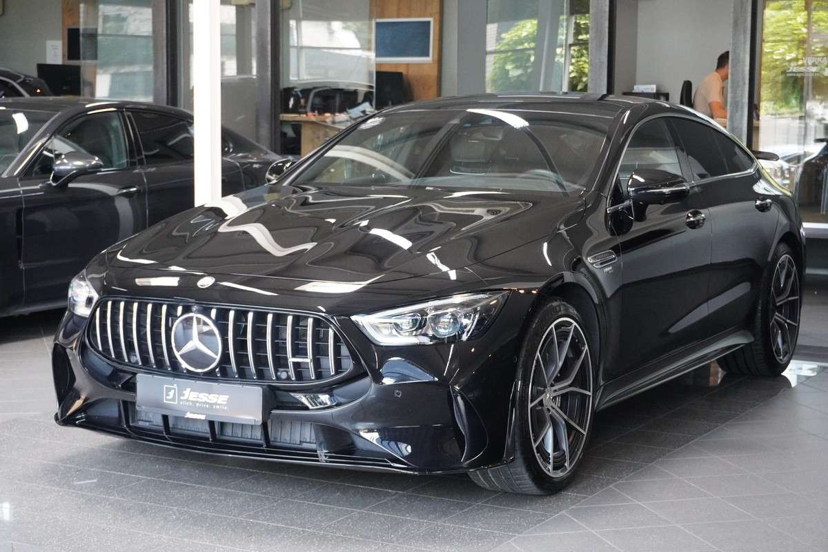 Fahrzeugbild eines Mercedes-Benz AMG GT