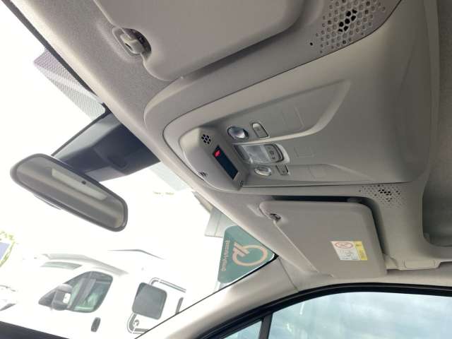 Fahrzeugbild eines Peugeot Rifter