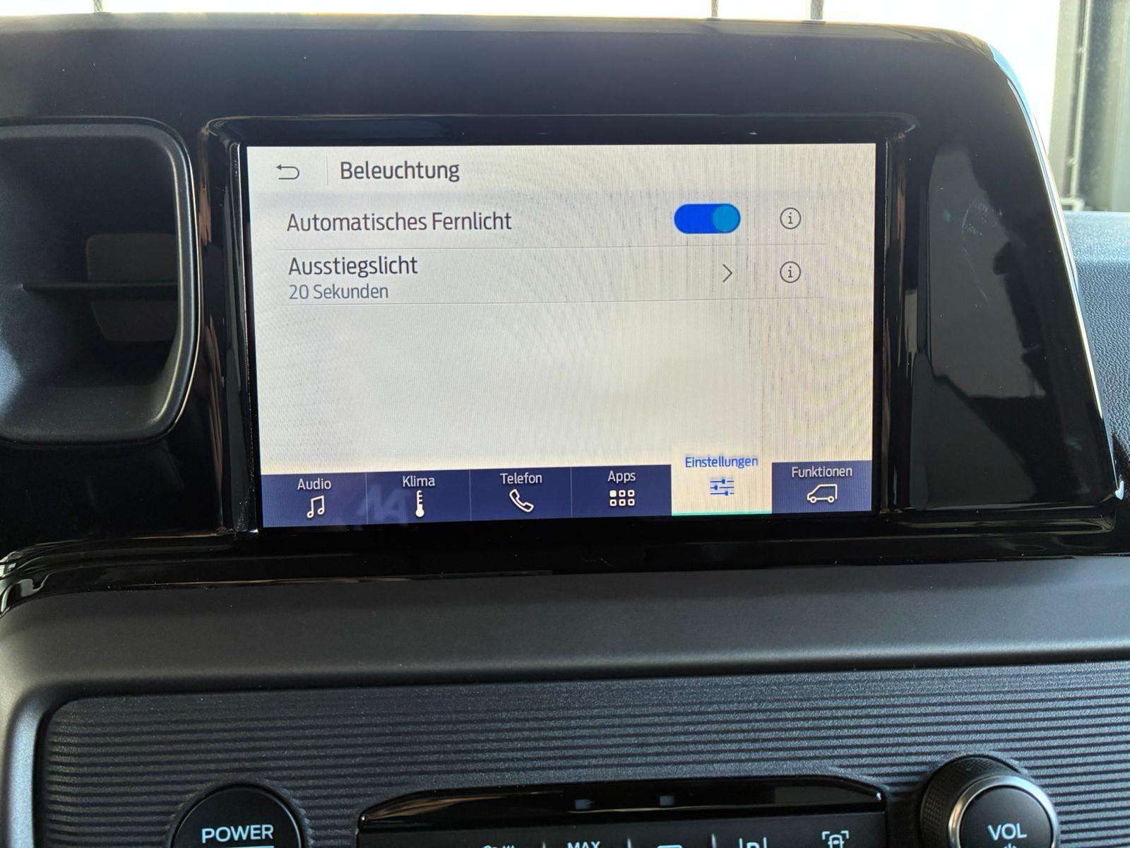 Fahrzeugbild eines Ford Tourneo Courier
