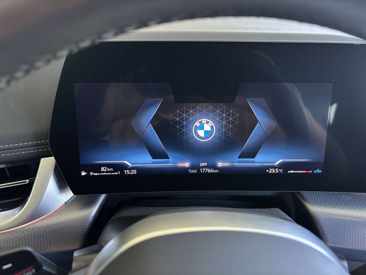 Fahrzeugbild eines BMW X1