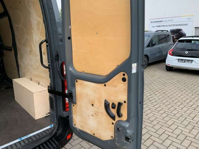 Fahrzeugbild eines Renault Master