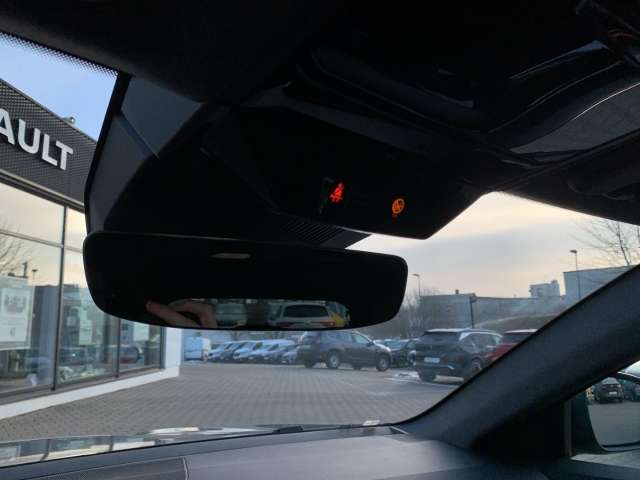 Fahrzeugbild eines Renault Austral