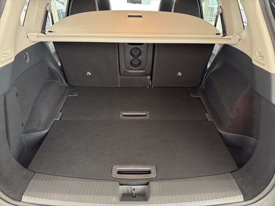 Fahrzeugbild eines Nissan X-TRAIL