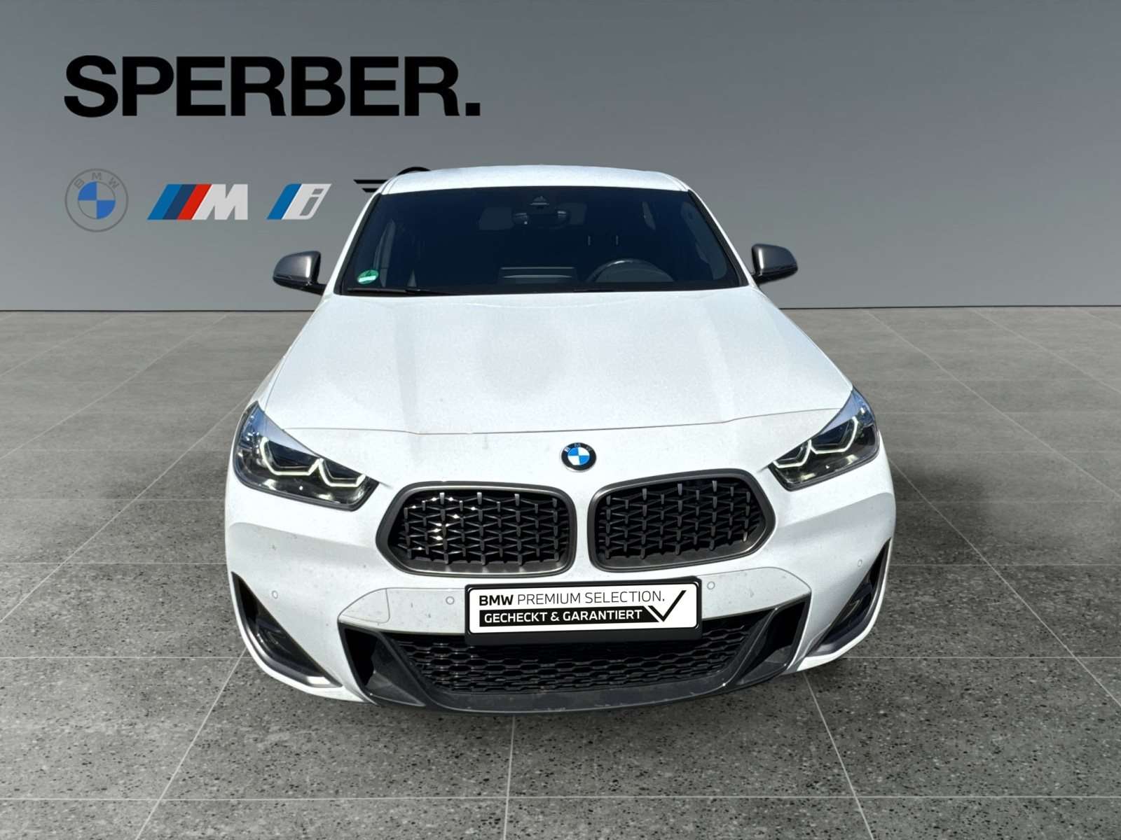 Fahrzeugbild eines BMW X2