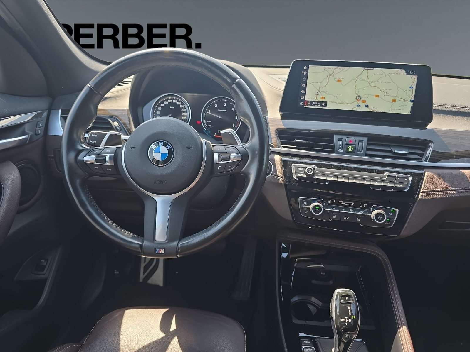 Fahrzeugbild eines BMW X1