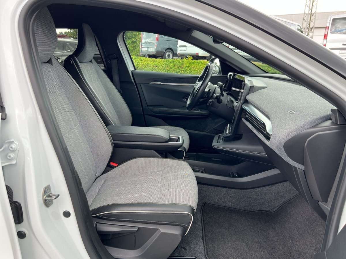Fahrzeugbild eines Renault Megane E-TECH