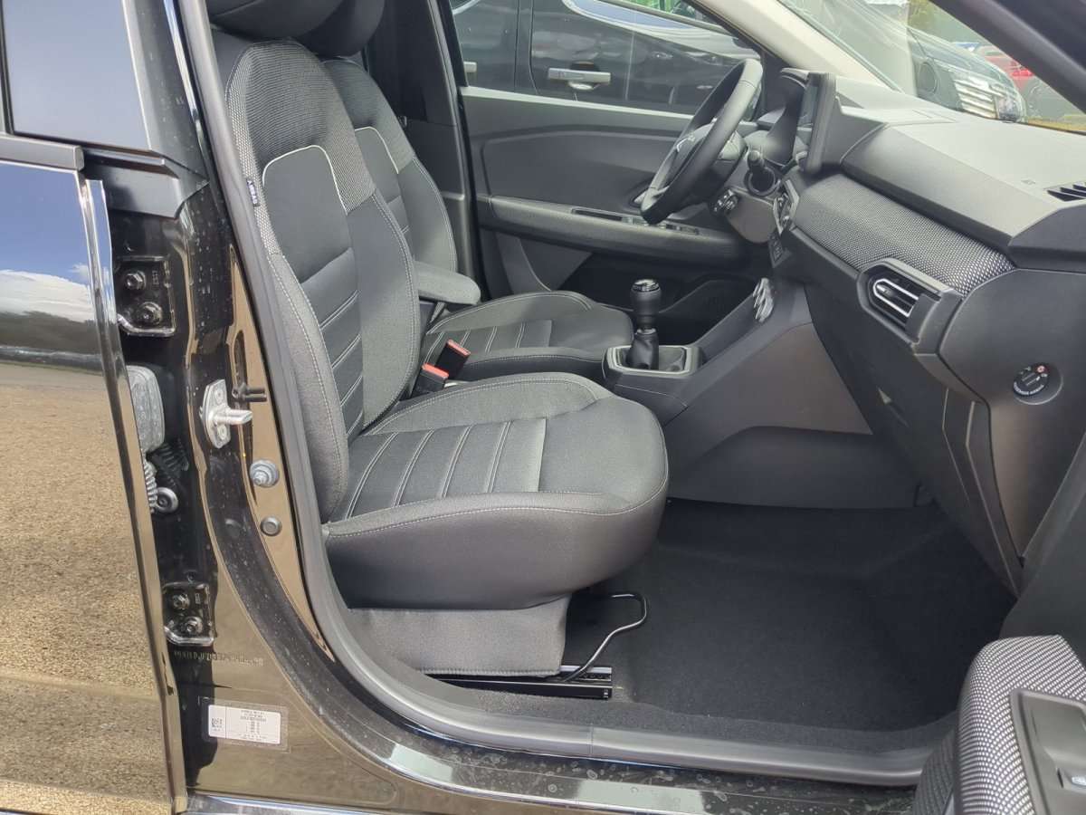 Fahrzeugbild eines Dacia Sandero