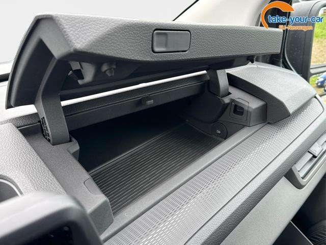 Fahrzeugbild eines Volkswagen Caravelle