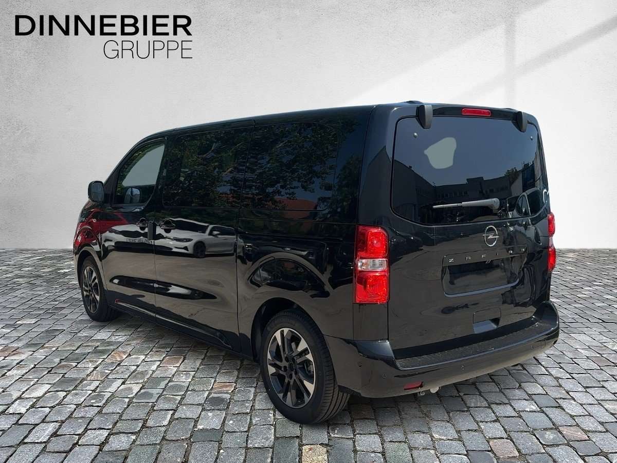 Fahrzeugbild eines Opel Zafira