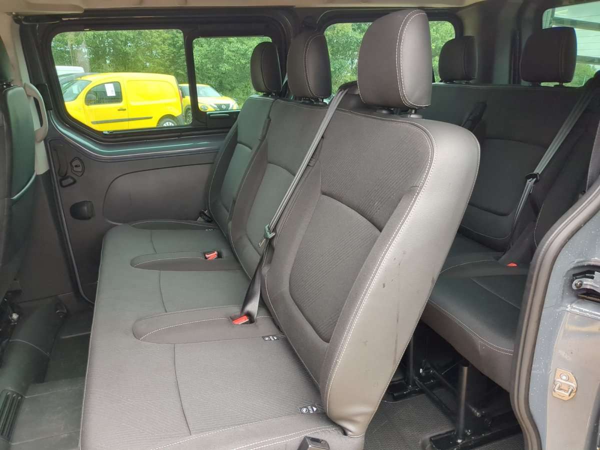 Fahrzeugbild eines Nissan Primastar