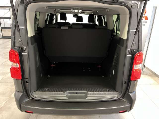 Fahrzeugbild eines Opel Vivaro
