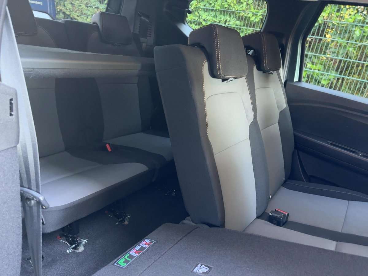 Fahrzeugbild eines Dacia Jogger