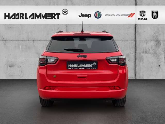 Fahrzeugbild eines Jeep Compass