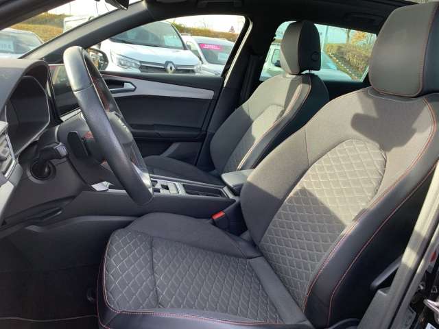 Fahrzeugbild eines SEAT Leon