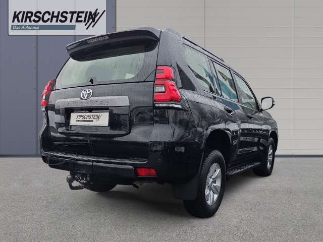 Fahrzeugbild eines Toyota Land Cruiser