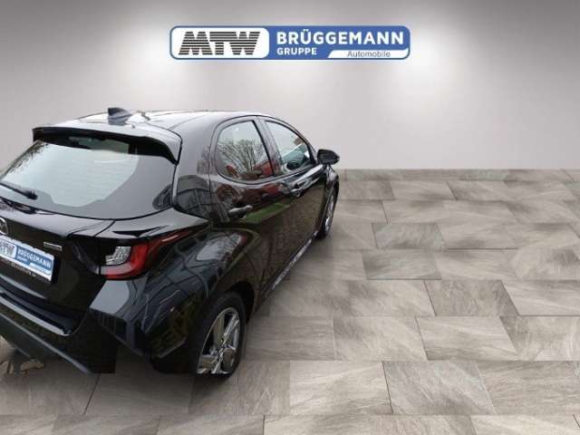 Fahrzeugbild eines Mazda Mazda2 Hybrid