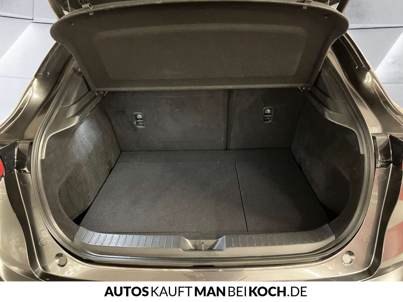Fahrzeugbild eines Mazda CX-30