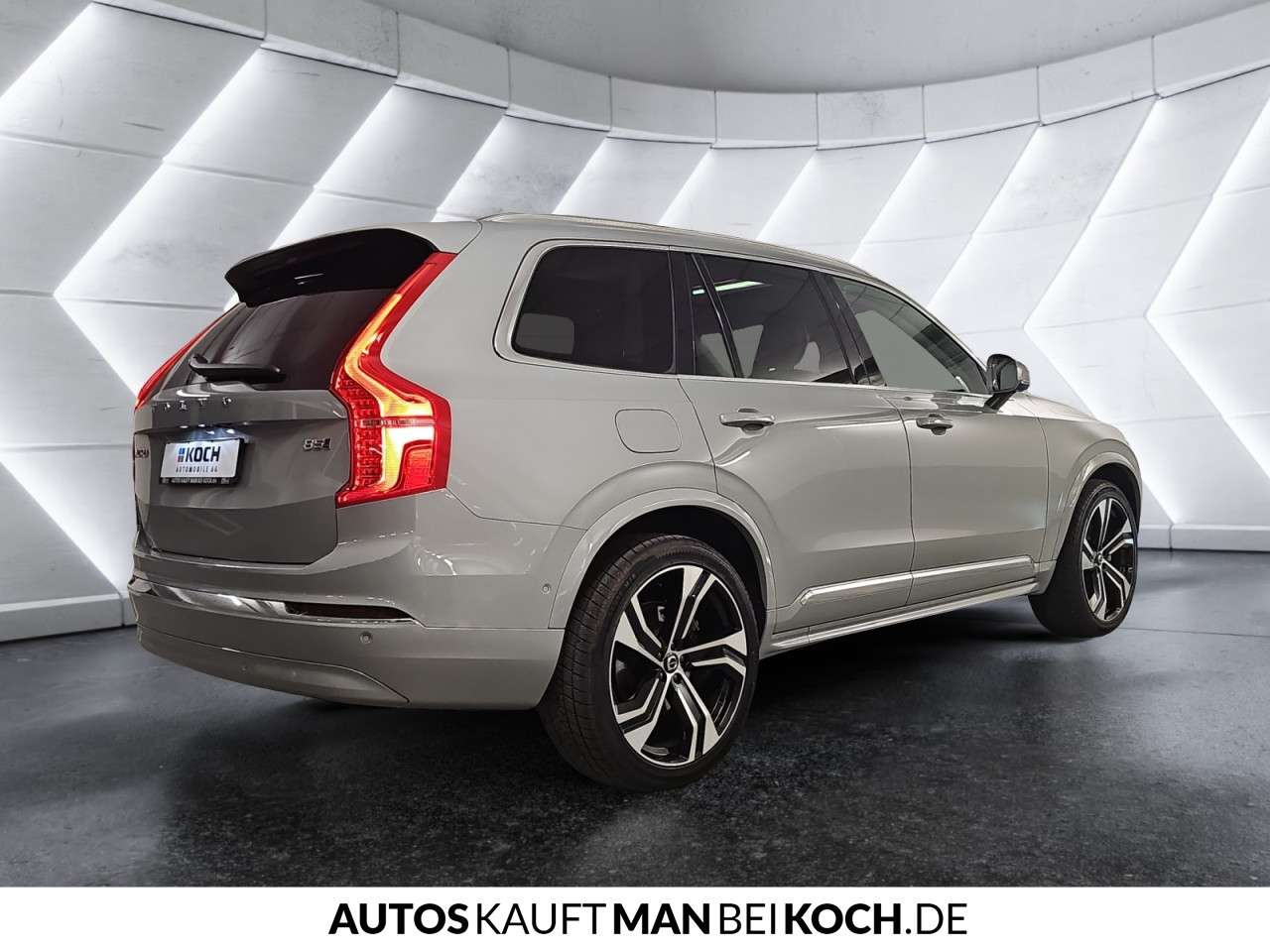 Fahrzeugbild eines Volvo XC90