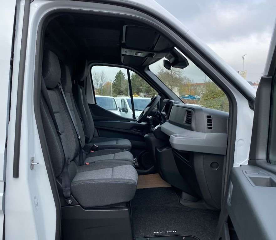 Fahrzeugbild eines Renault Master