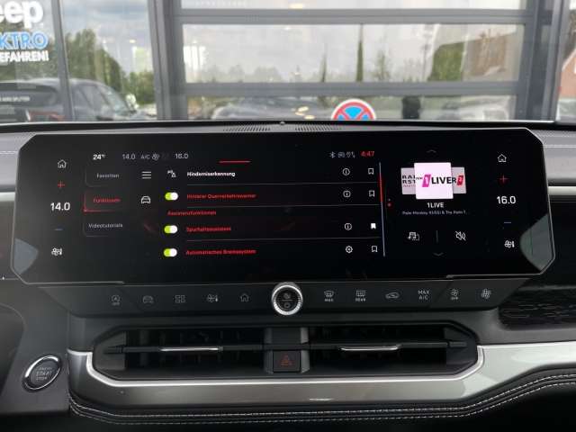 Fahrzeugbild eines Jeep Compass