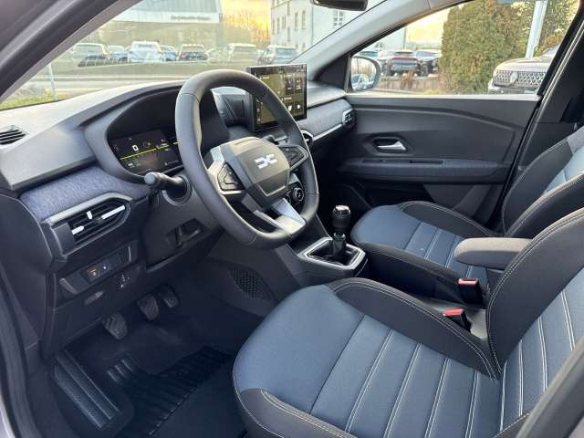 Fahrzeugbild eines Dacia Jogger