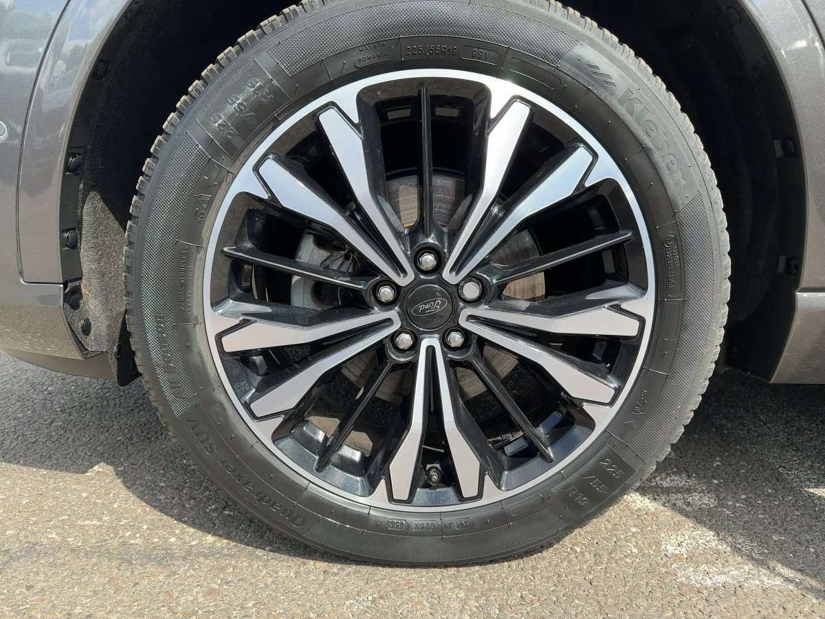 Fahrzeugbild eines Ford Kuga