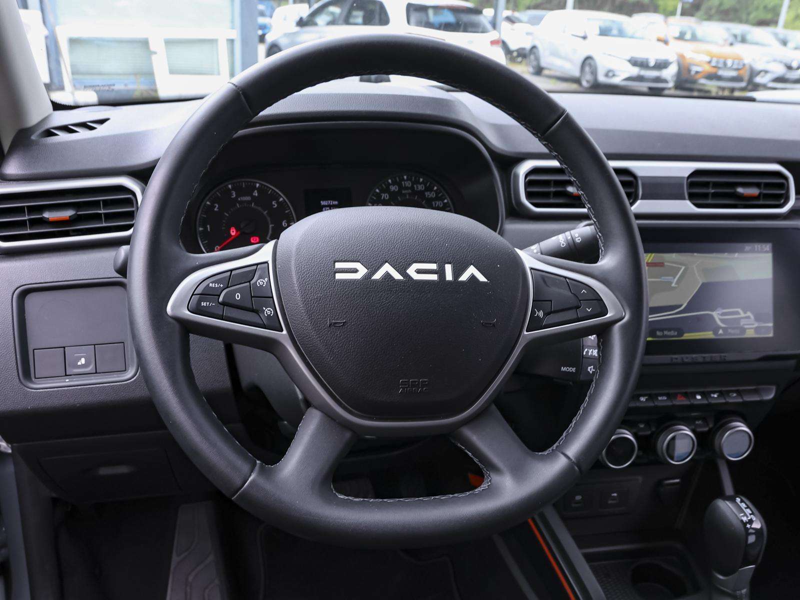 Fahrzeugbild eines Dacia Duster