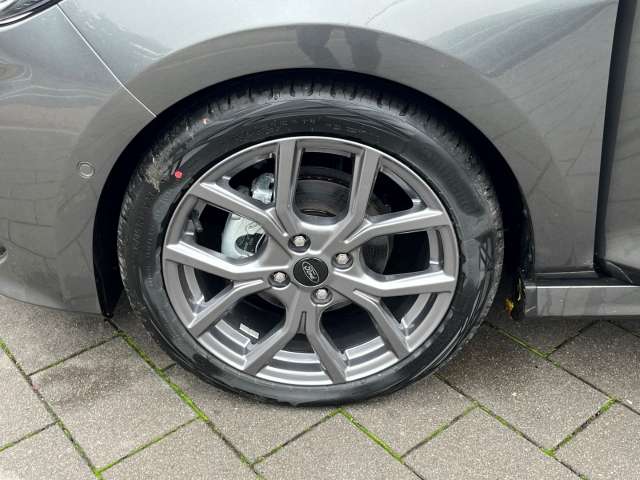 Fahrzeugbild eines Ford Fiesta