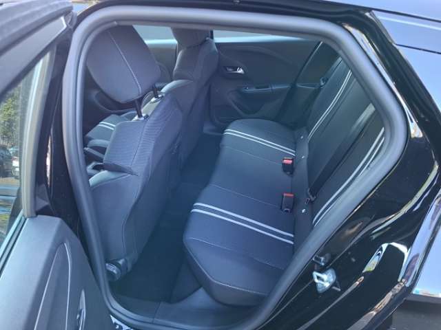 Fahrzeugbild eines Opel Corsa