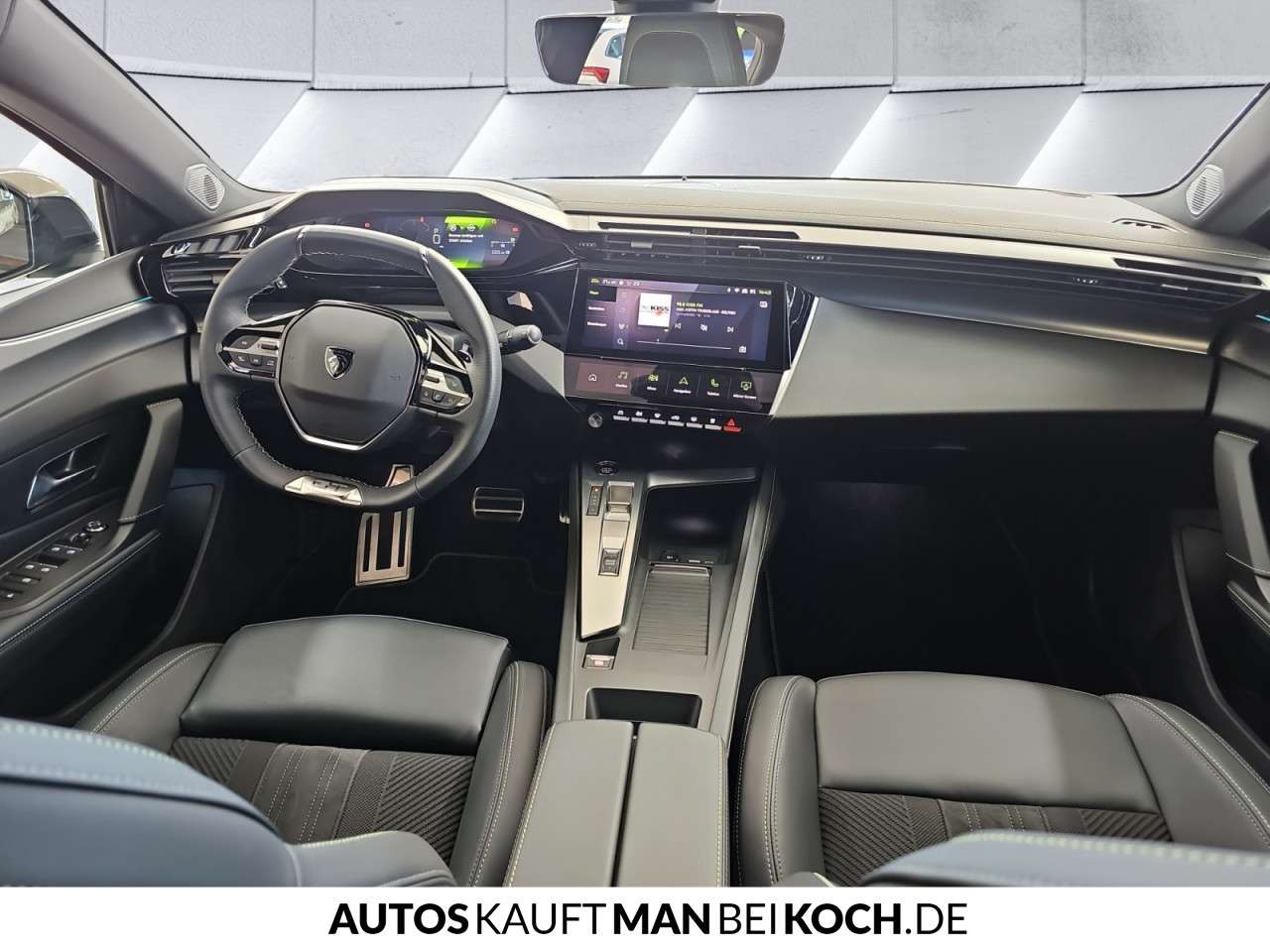 Fahrzeugbild eines Peugeot 408